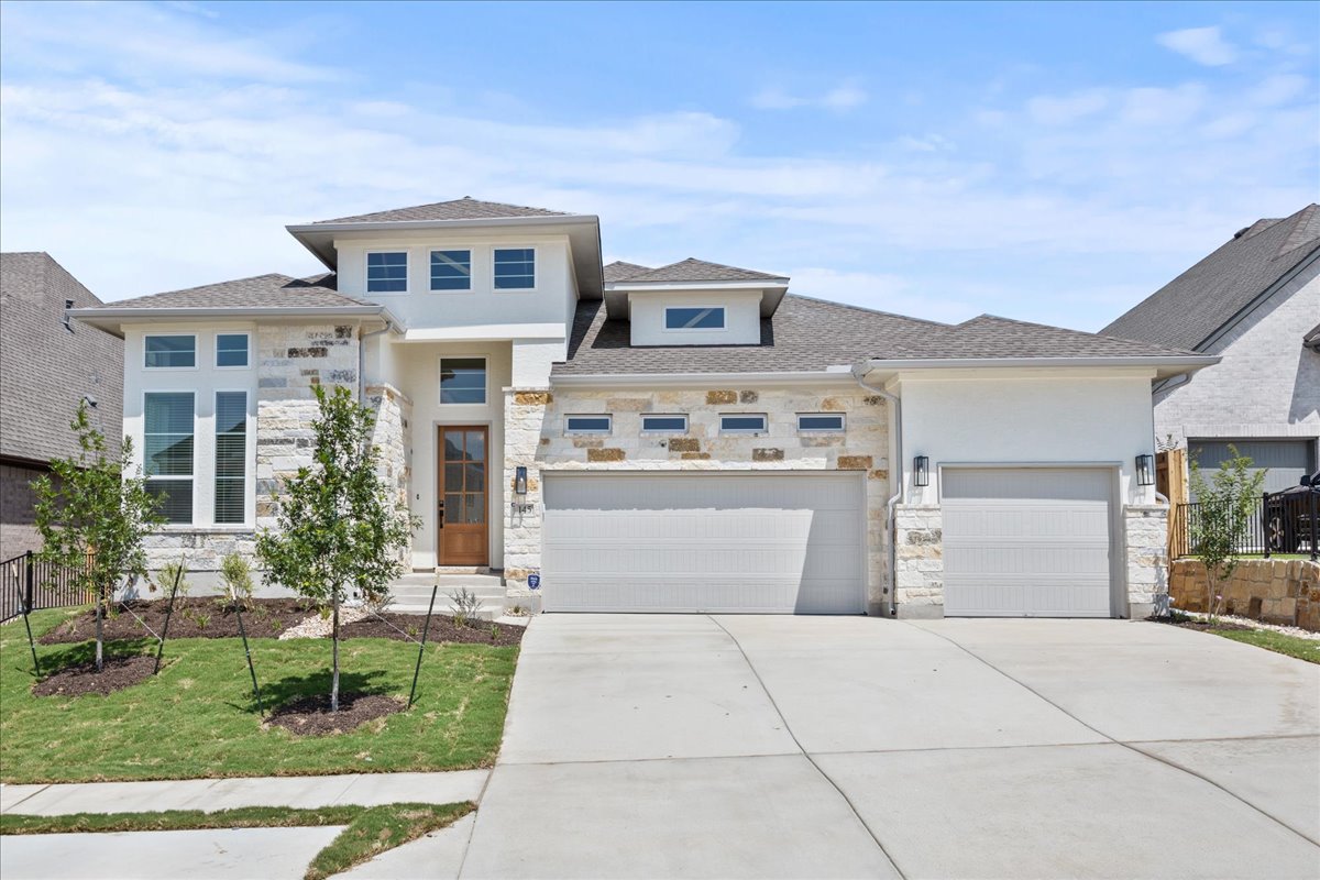 204 Firethorn CV — photo