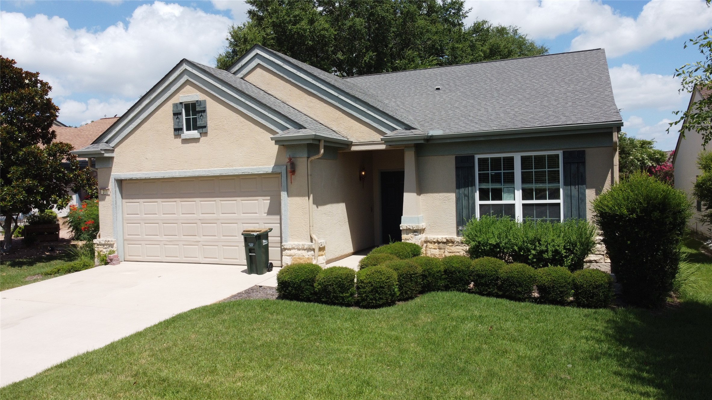 311 Deer Meadow Cir — photo