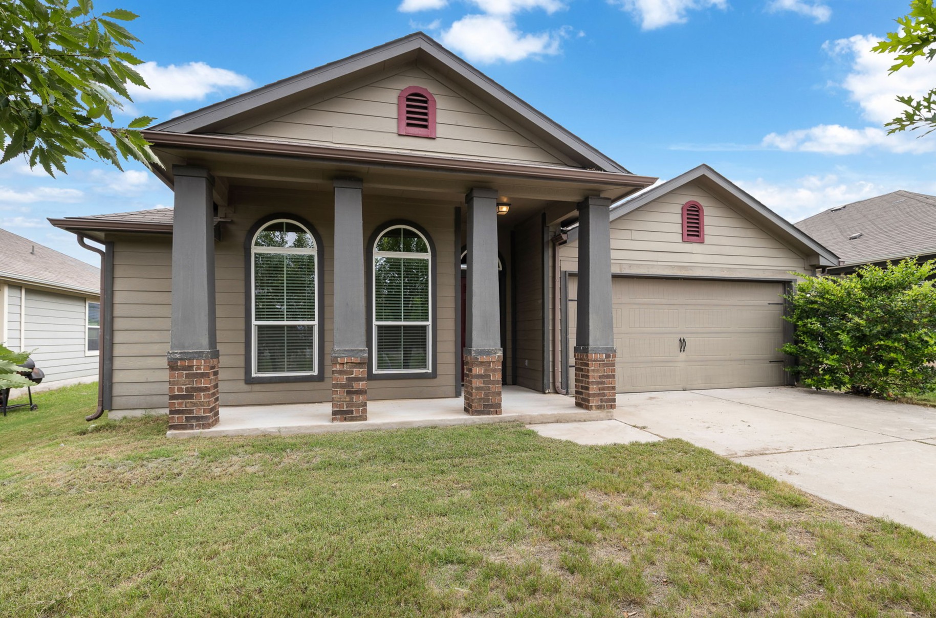 110 Denton Dr — photo