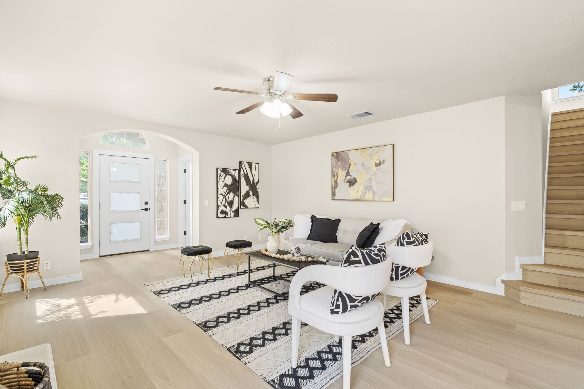 1407 Waterfall Ave — photo
