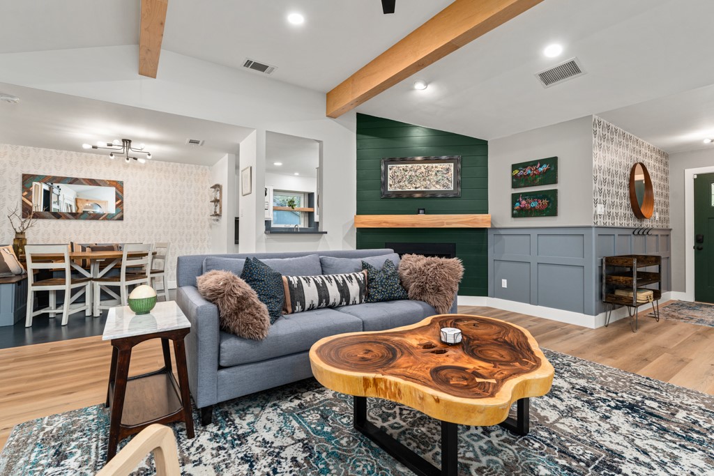 1502 Quail Run Rd — photo