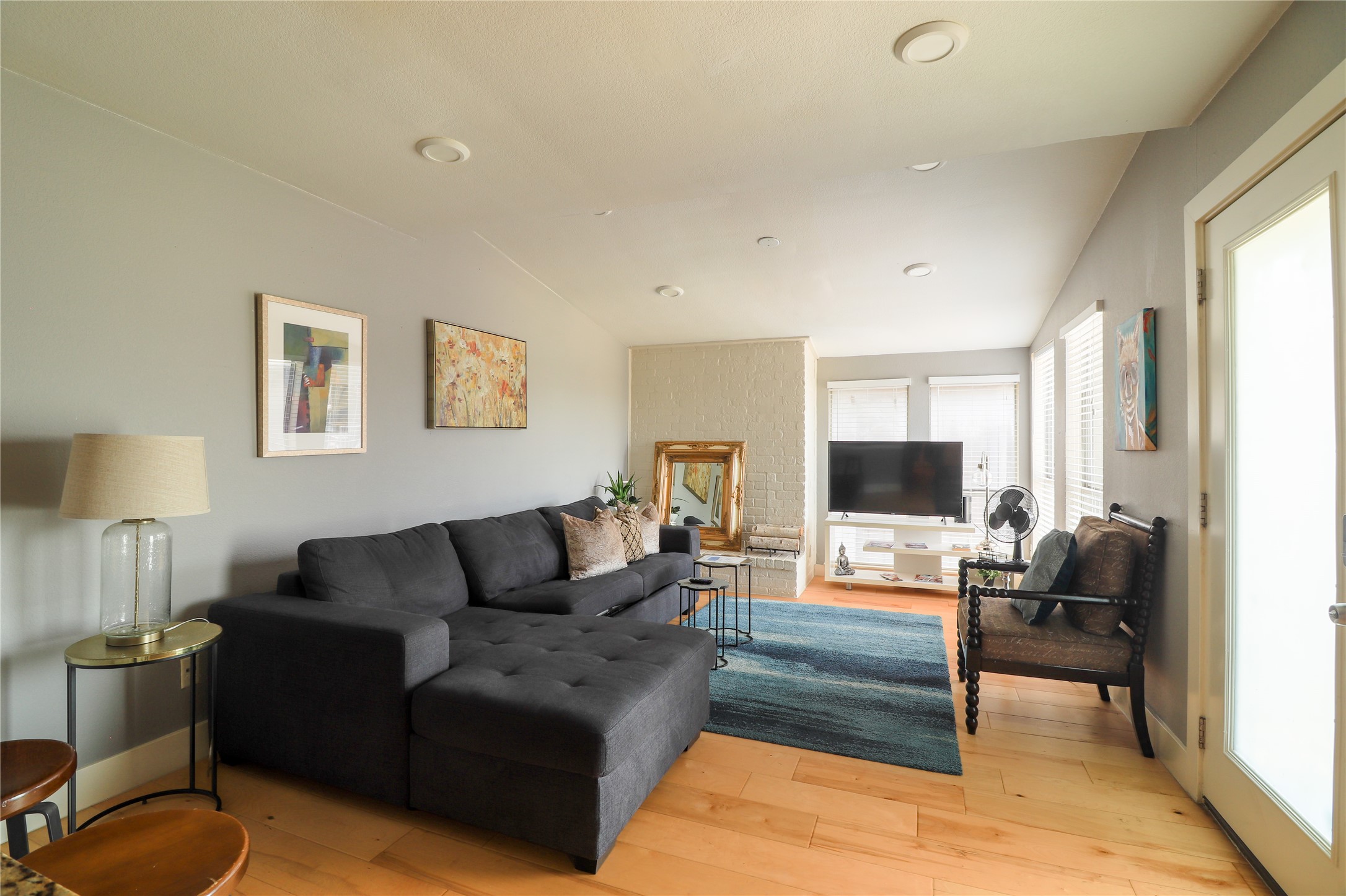 909 Reinli St 221 — photo
