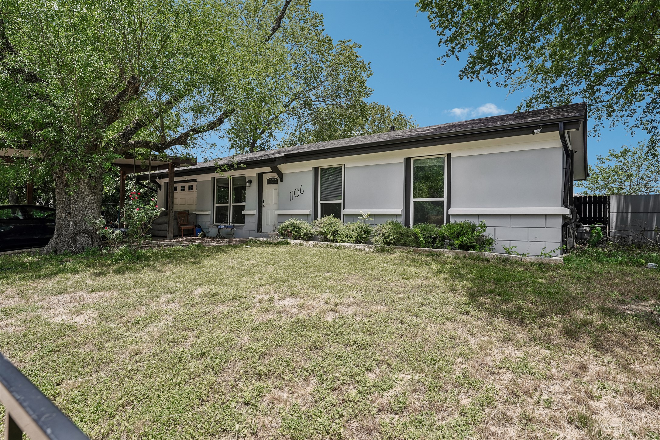 1106 Chesapeake Dr — photo