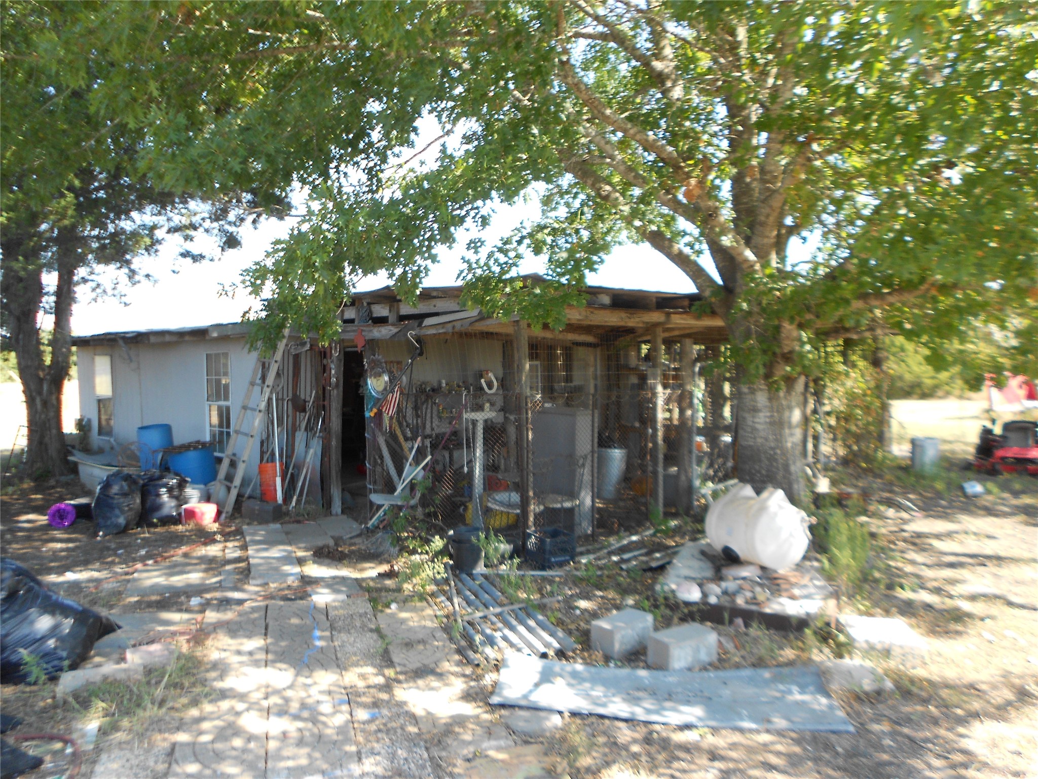 377 Crooked Road, Dale, TX 78616 — photo 3