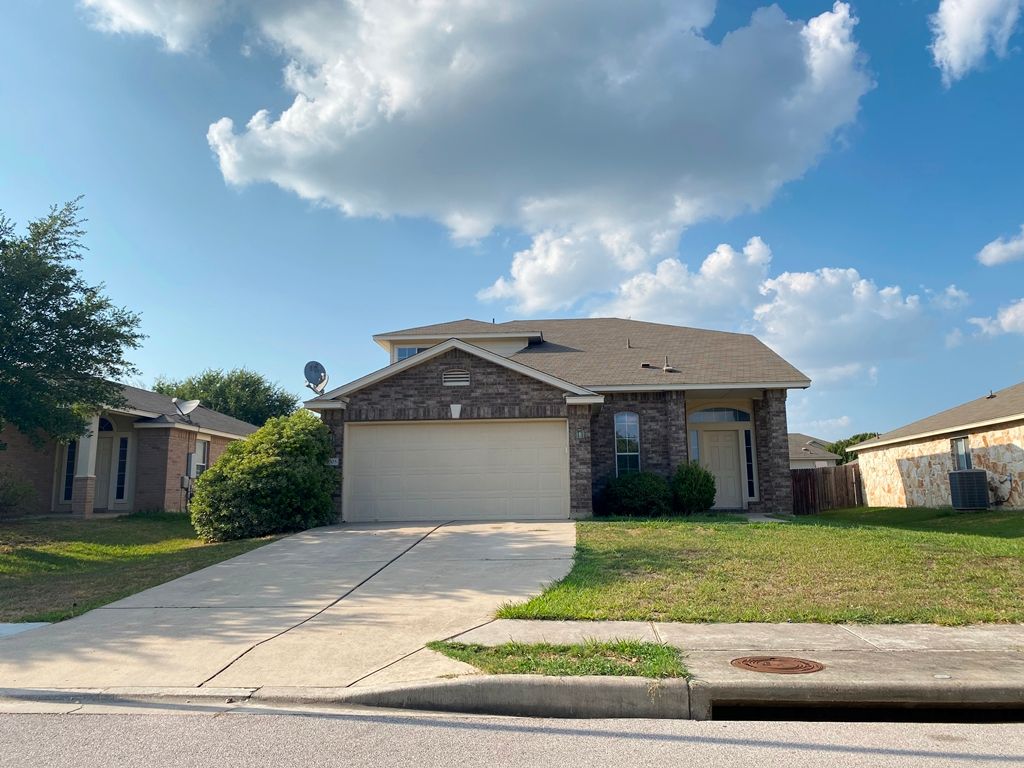 1005 Gentry Dr — photo