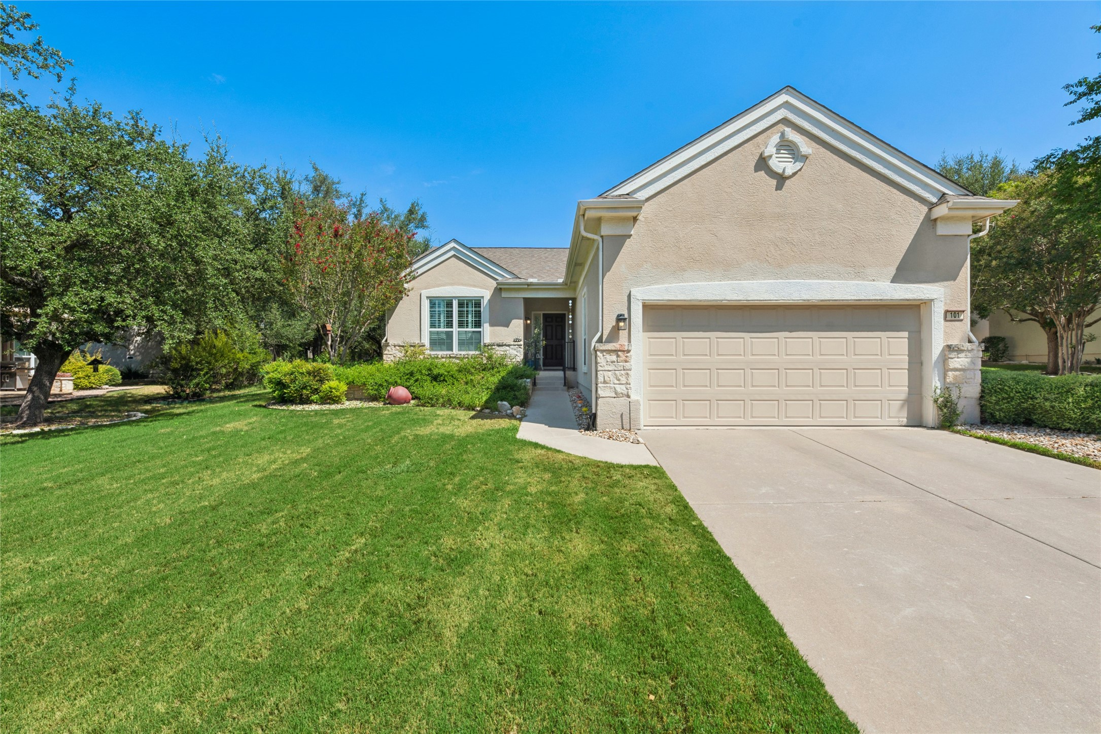 101 Colorado River Road, Georgetown, TX 78633 — photo 3