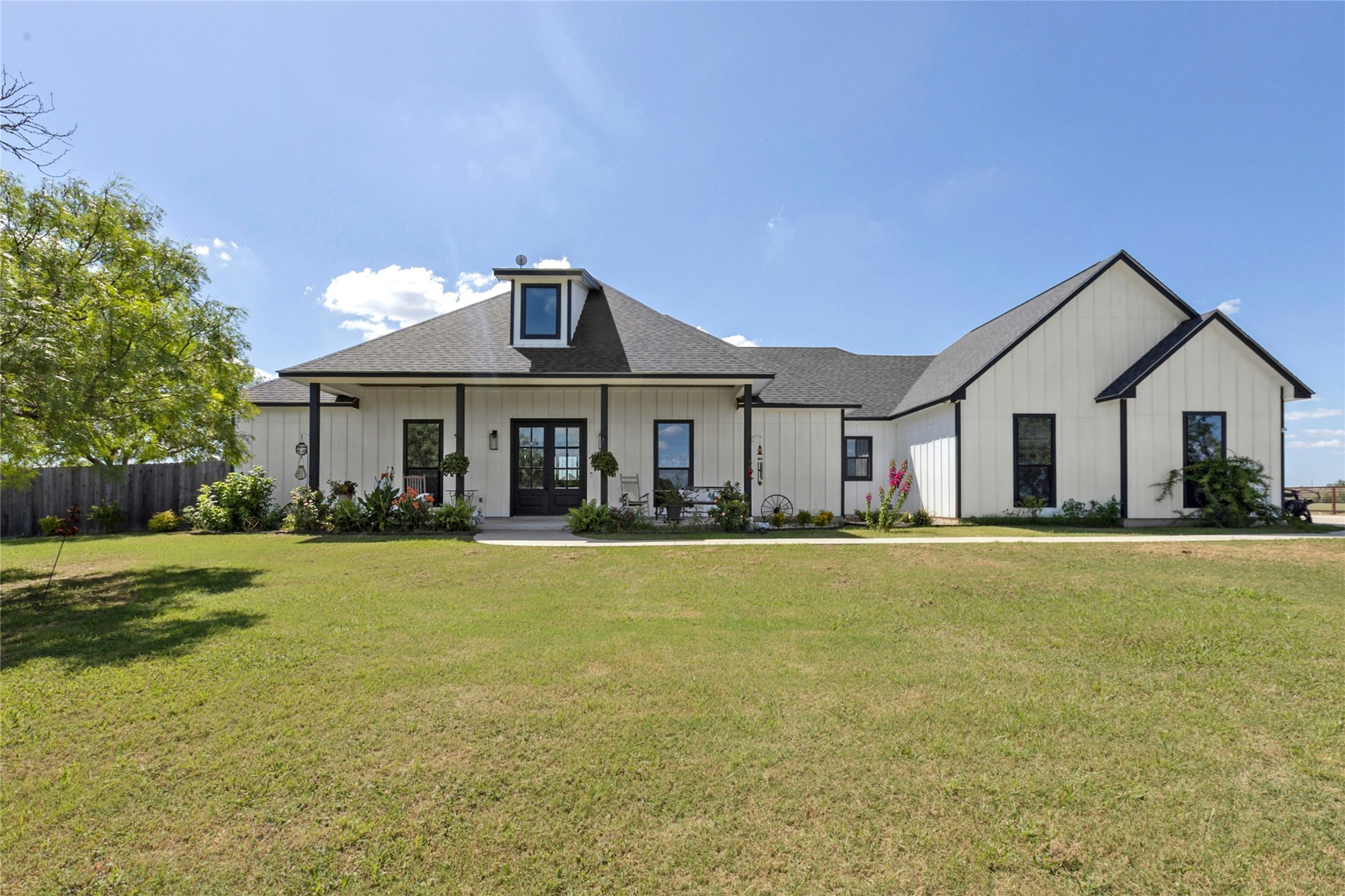 1170 Watterson Rd — photo