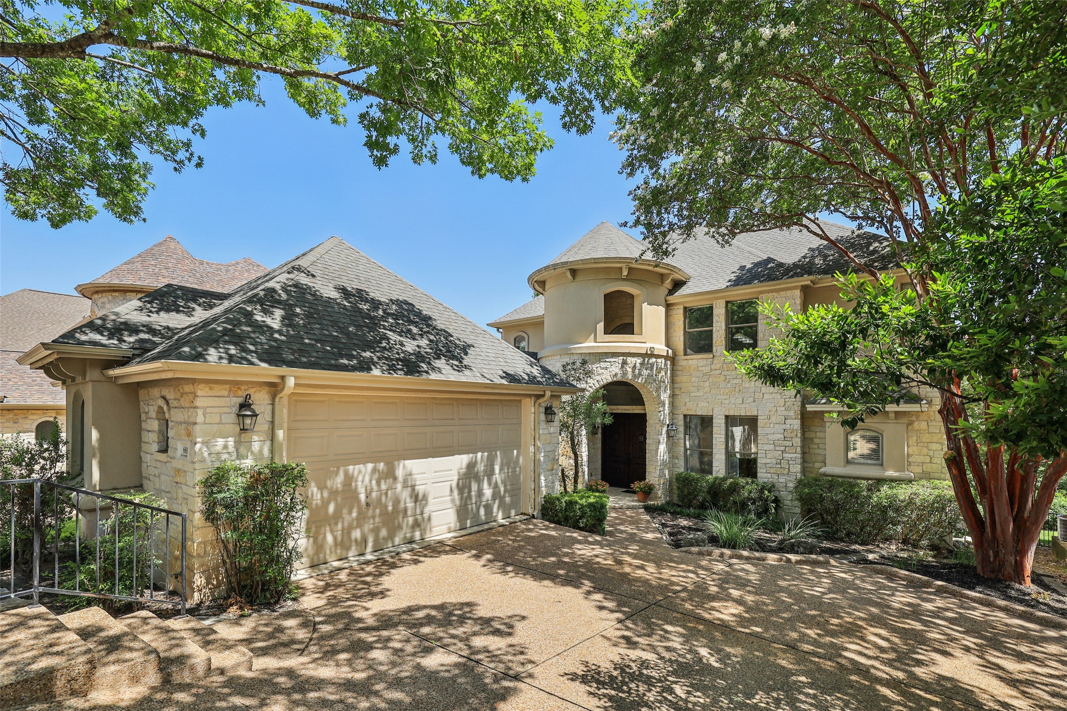 6816 Jester Wild Dr — photo