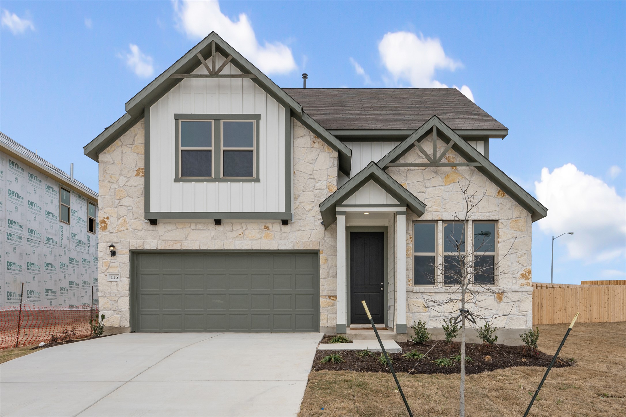 128 Arlington Park Loop — photo