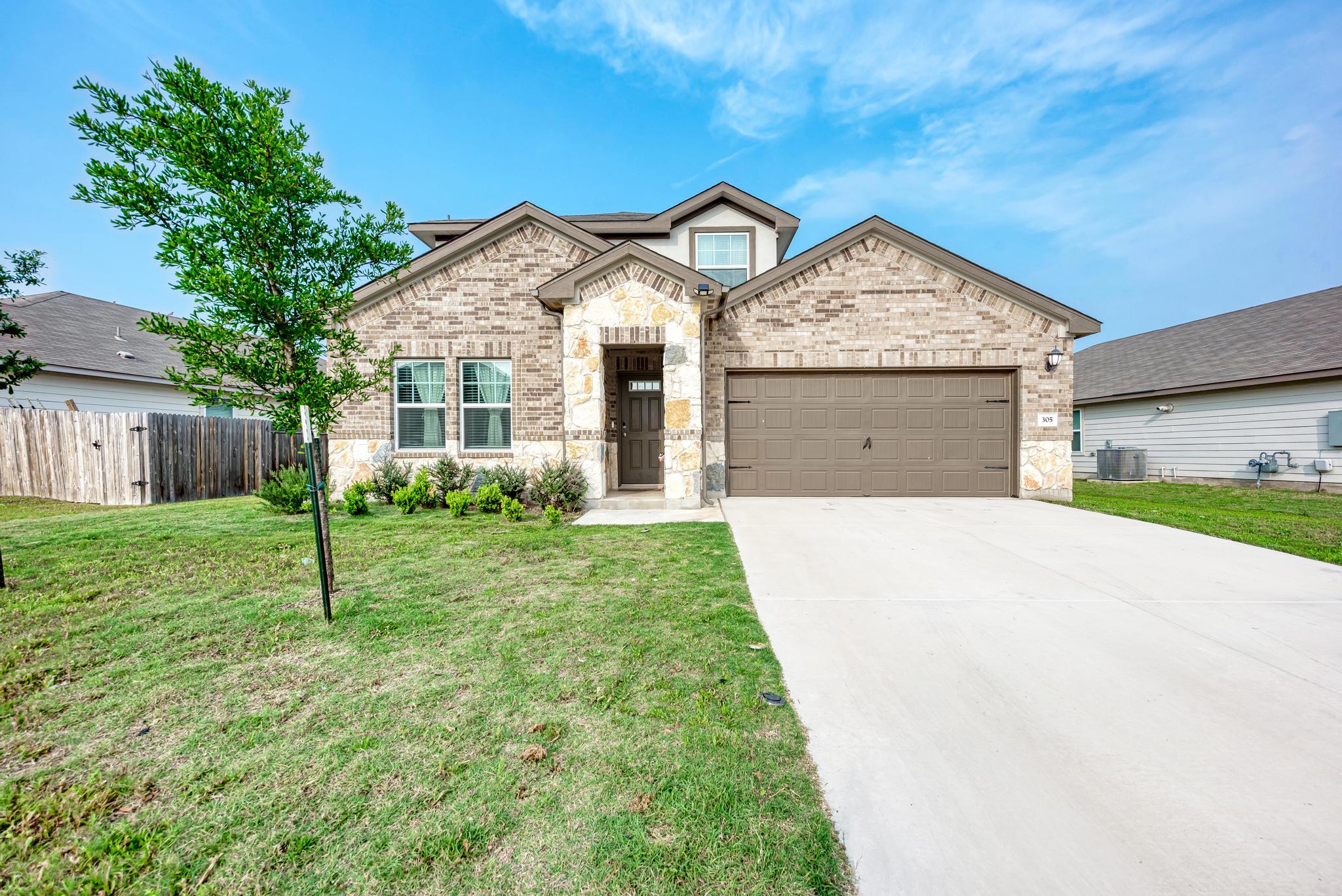 305 Windy Reed Road, Hutto TX 78634 — photo 2