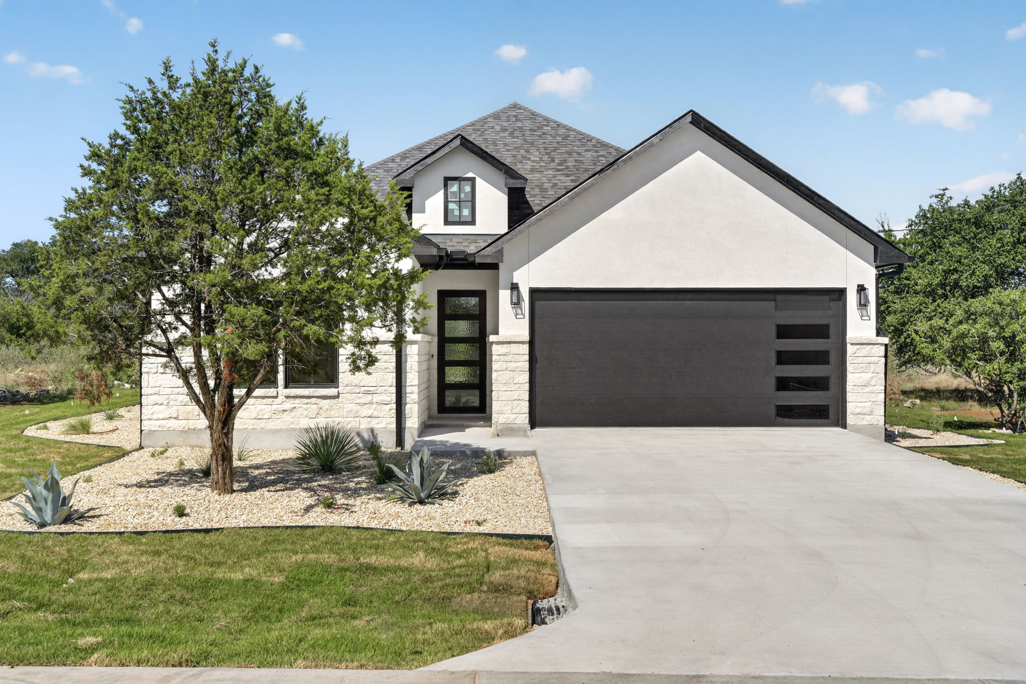 1713 Whitetail Rd — photo