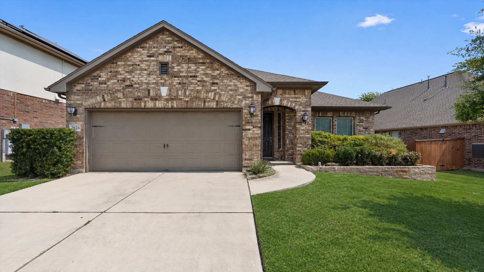 2624 Enza Dr — photo