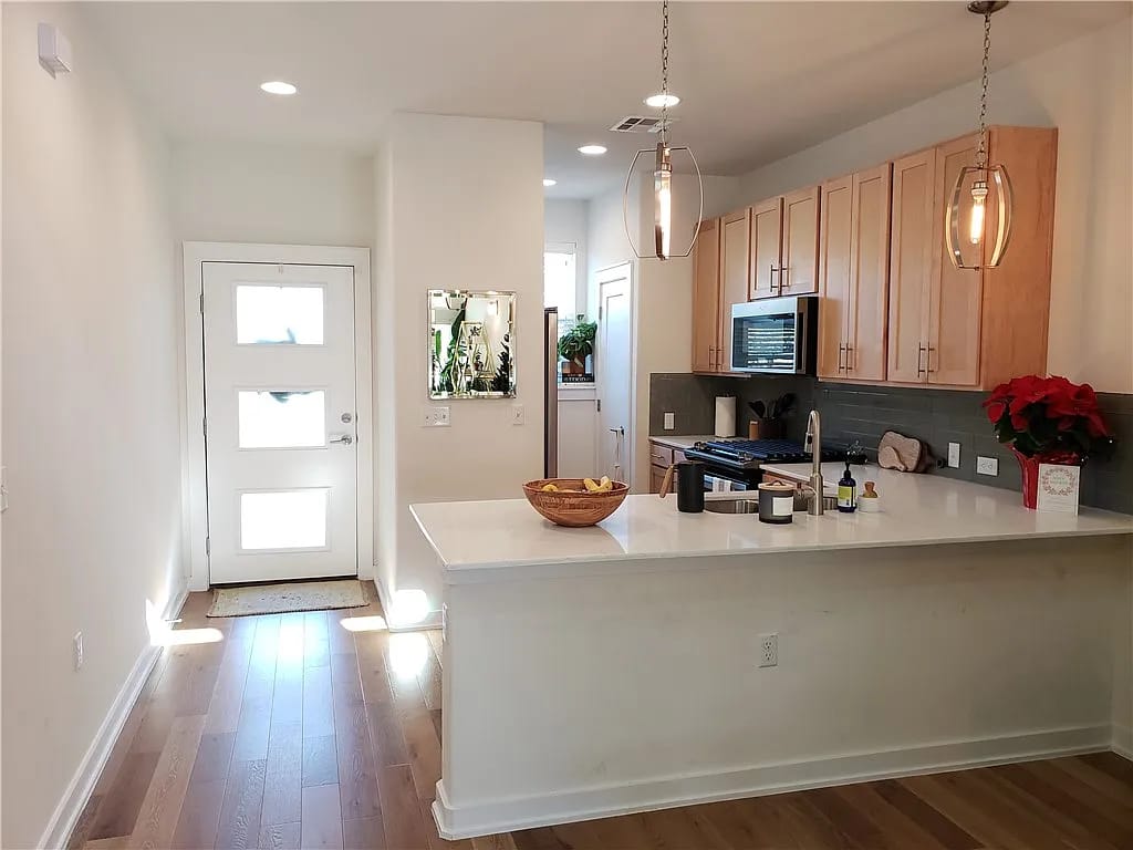 6800 Manchaca Road #4, Austin, TX 78745 — photo 2
