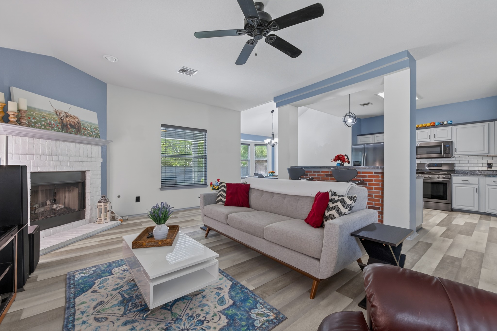 1504 Cora Marie Dr — photo