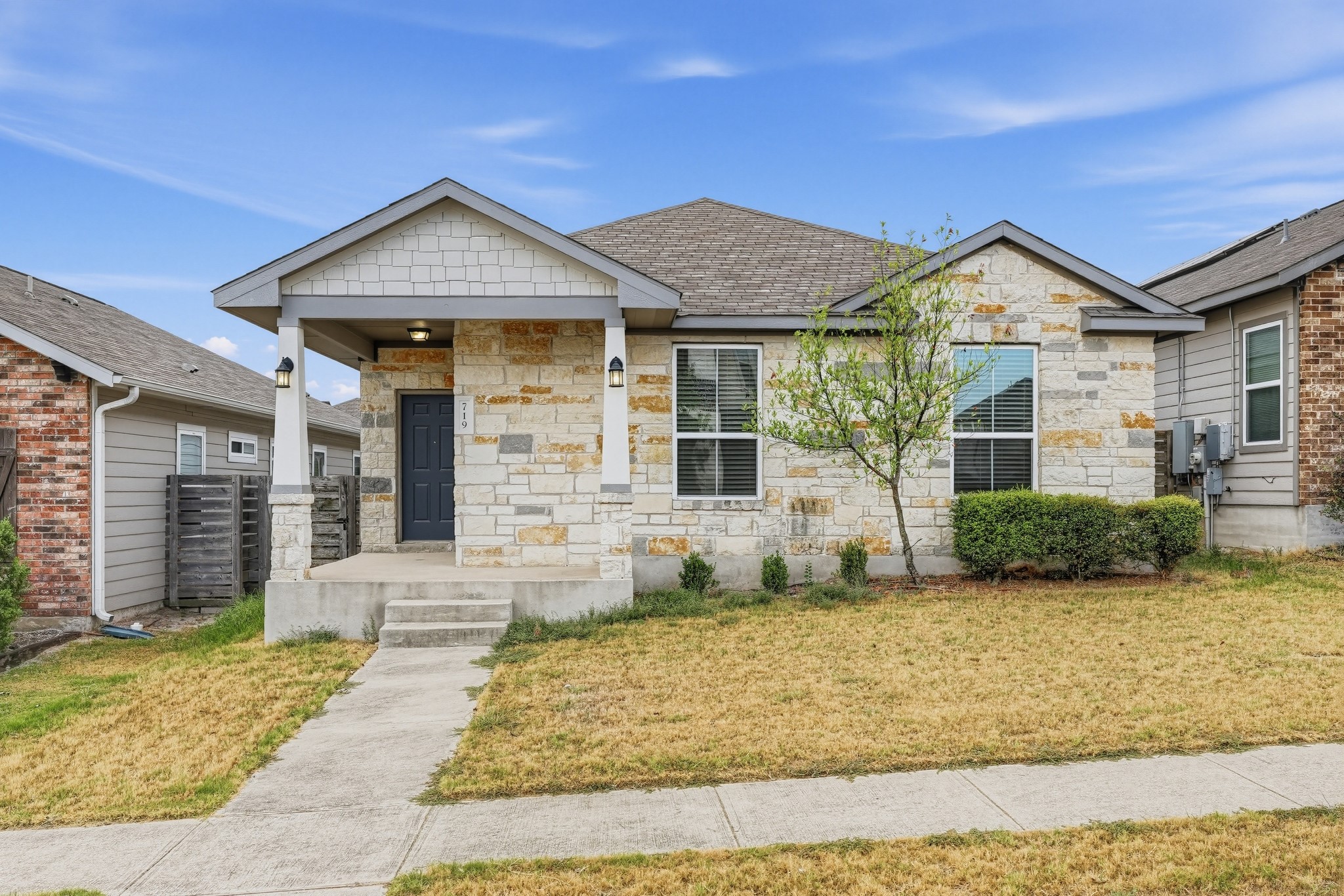 719 Speckled Alder Dr — photo