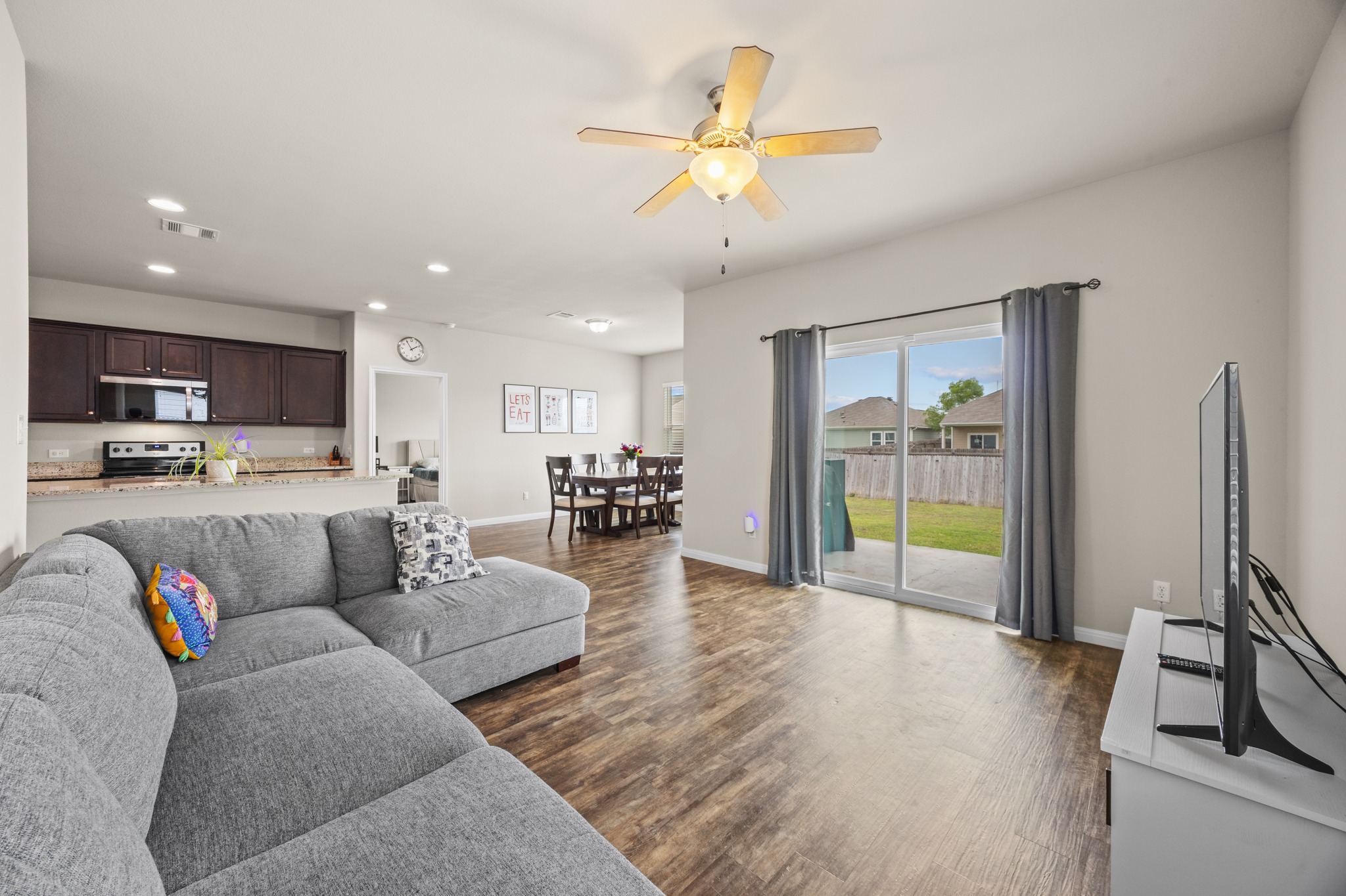 14009 Mark Christopher Way — photo