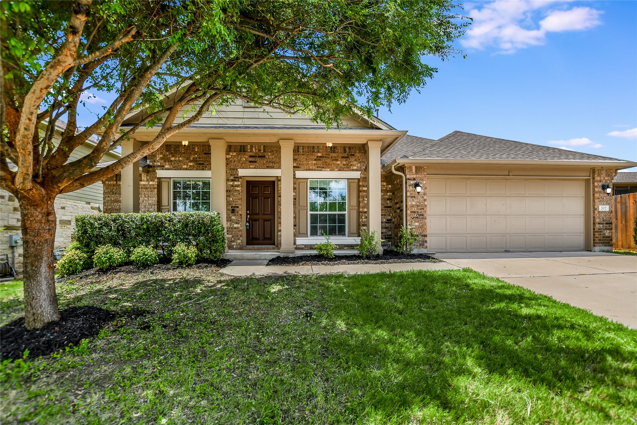 202 Paul Azinger Ct — photo