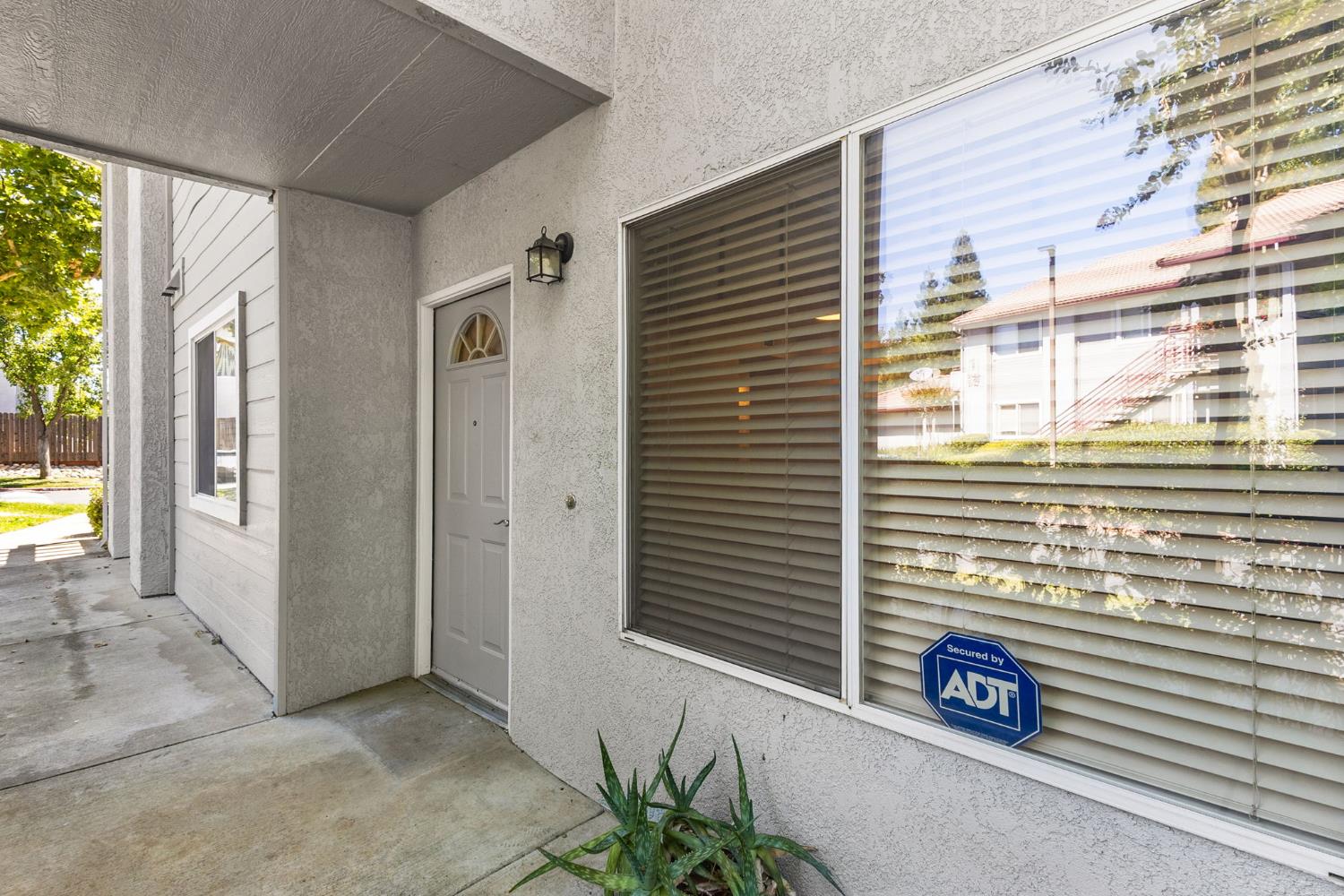 4900 Dover Lane #1309 — photo