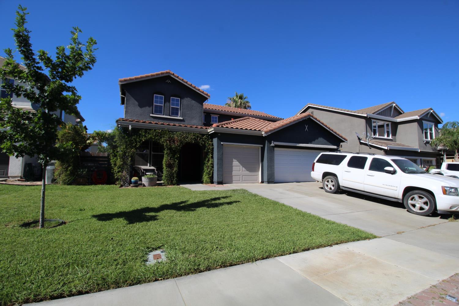 25780 Grafton Street — photo