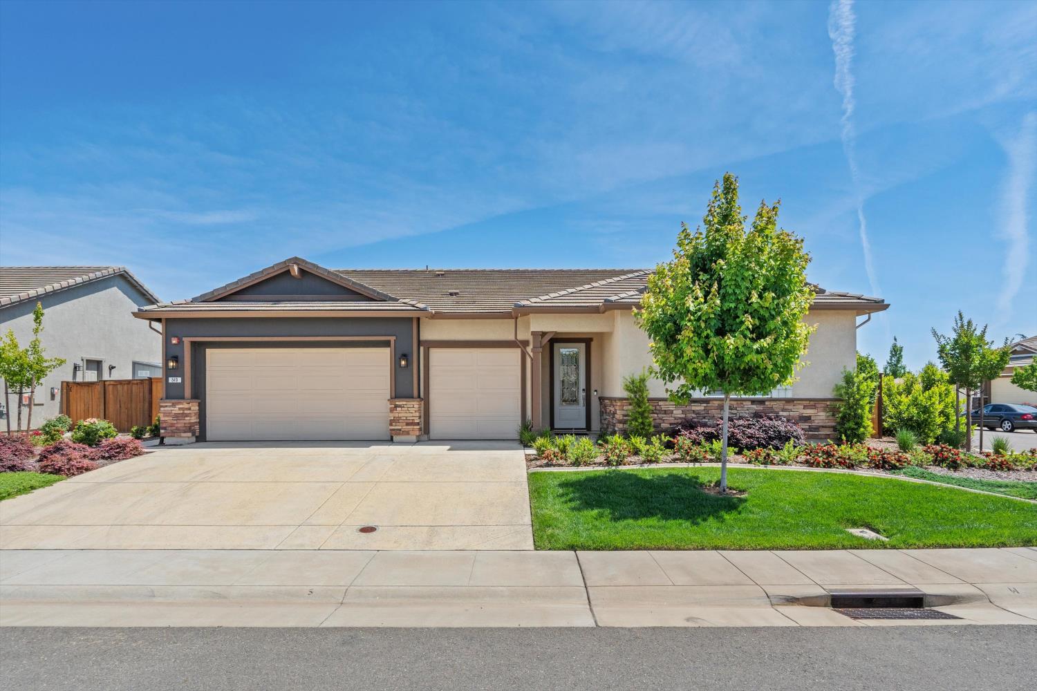 849 Hadley Drive — photo