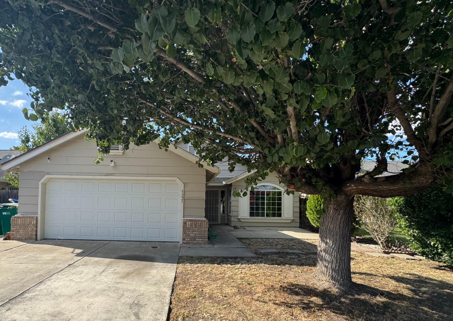 5325 Barbados Circle — photo