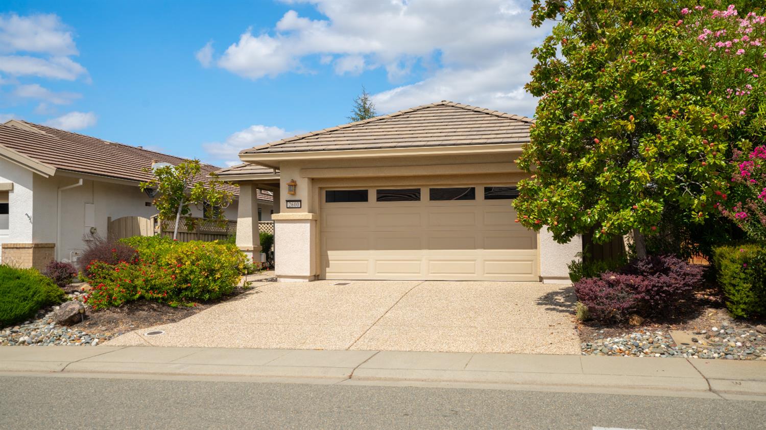 2600 Eagles Peak Lane — photo