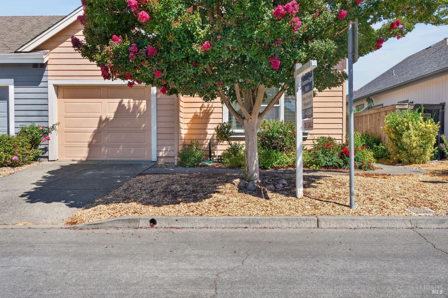 849 Patti Page Court — photo