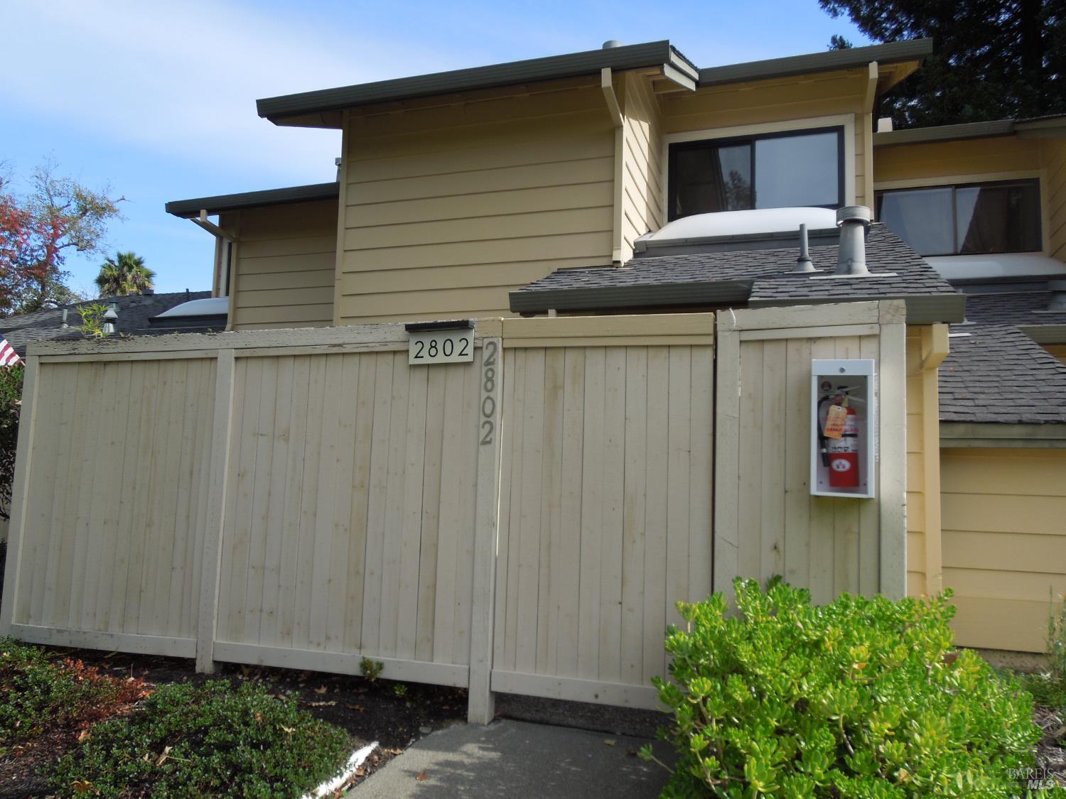 2802 Woodlake Drive — photo