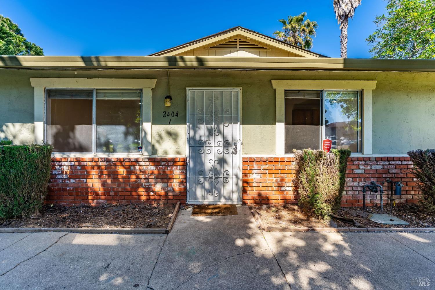 2404 Peppertree Court #1 — photo