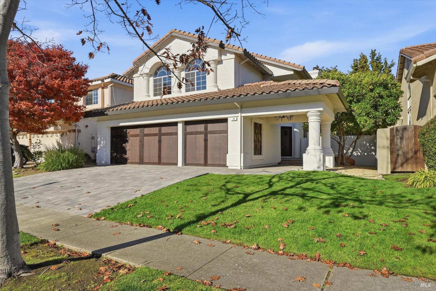 28 S Newport Drive — photo