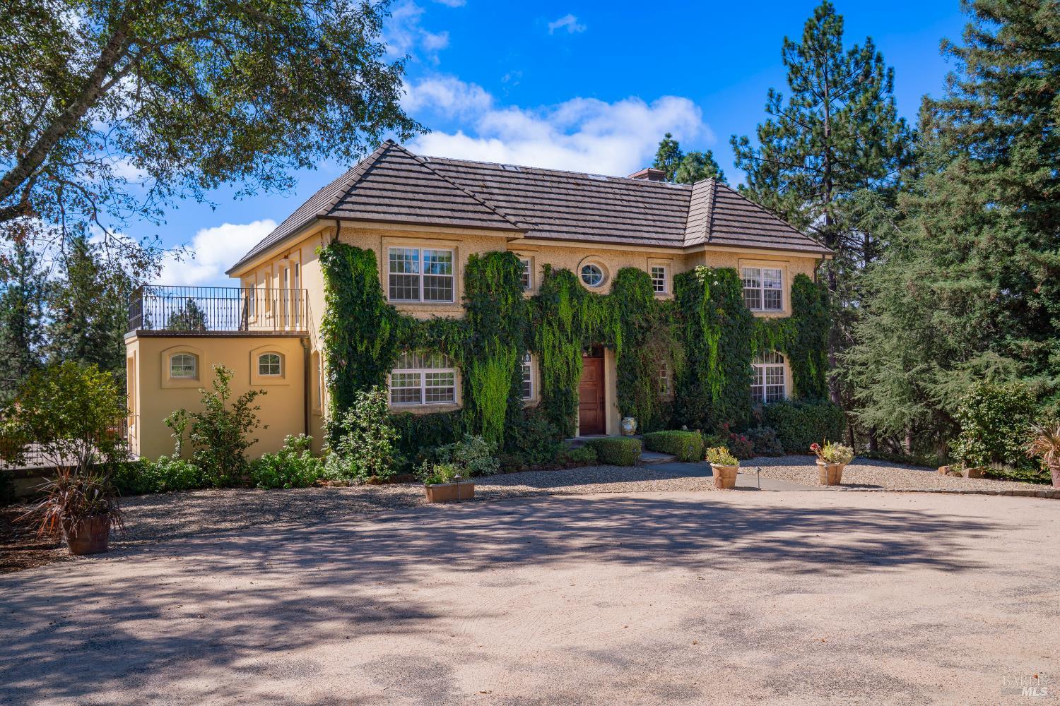 335 Pine Breeze Drive — photo