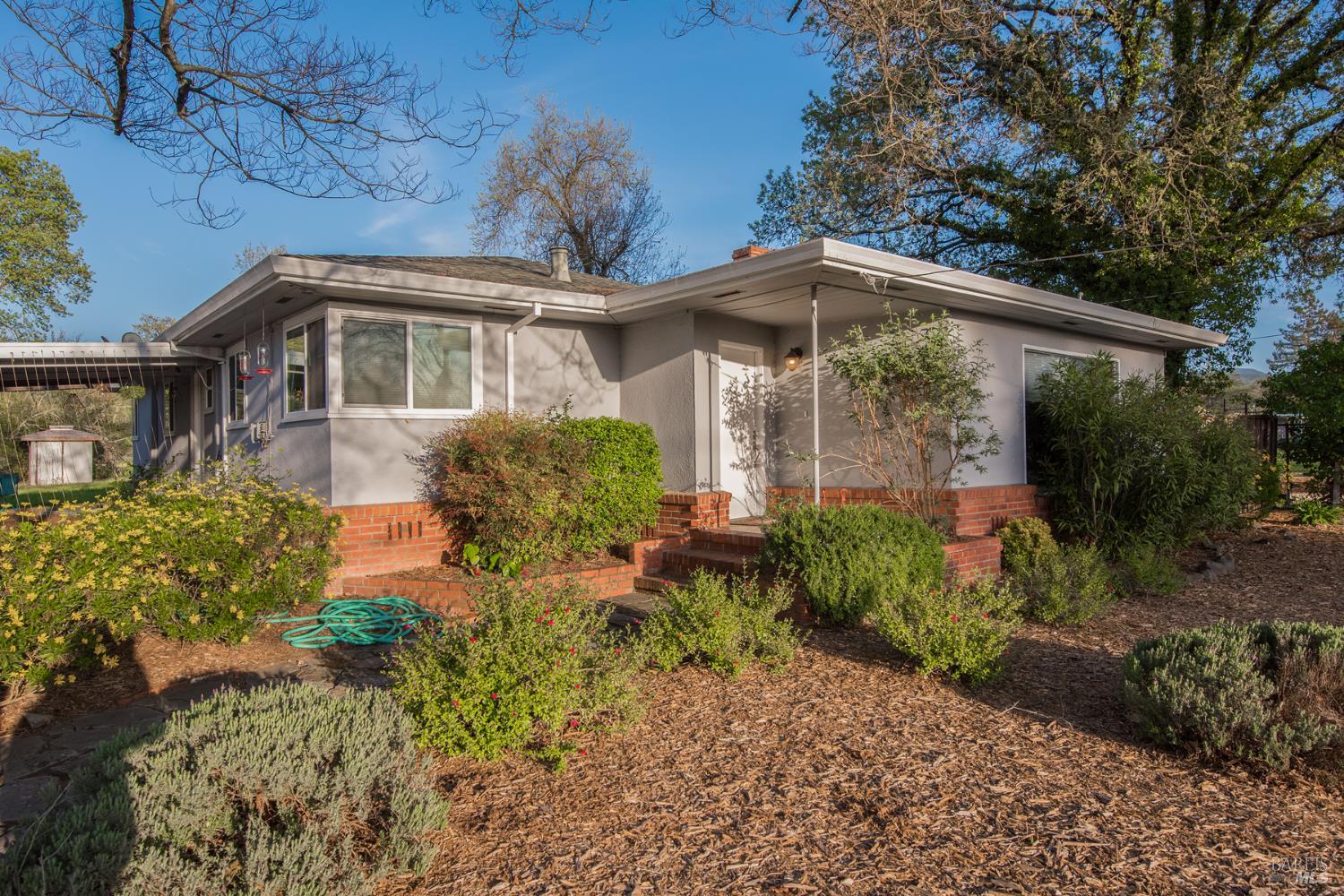 408 Calistoga Road — photo