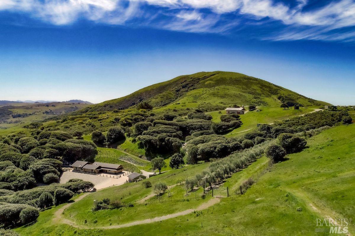 333 Willow Road, Nicasio, CA 94946 — photo 2