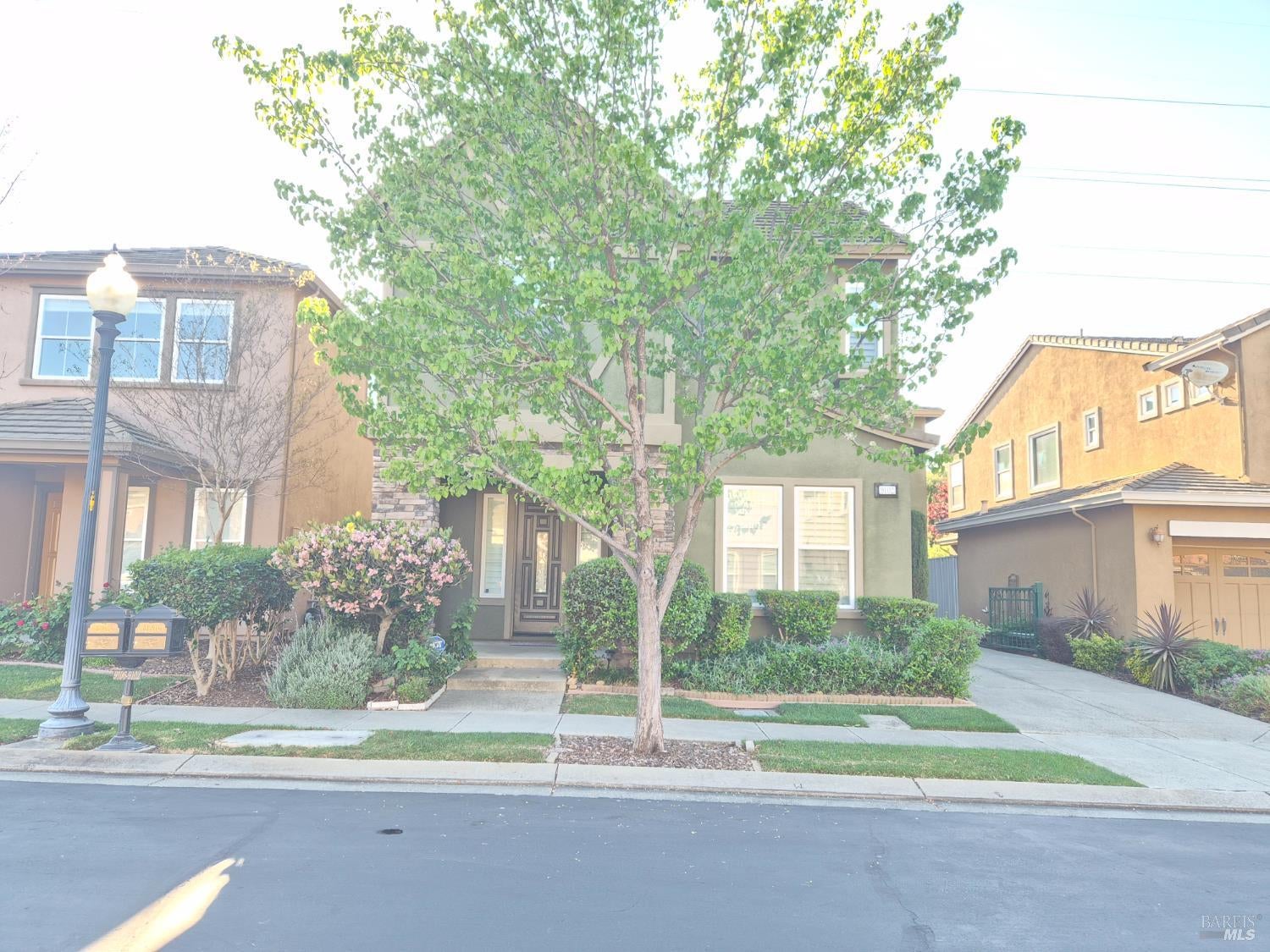 9102 Cambridge Circle — photo