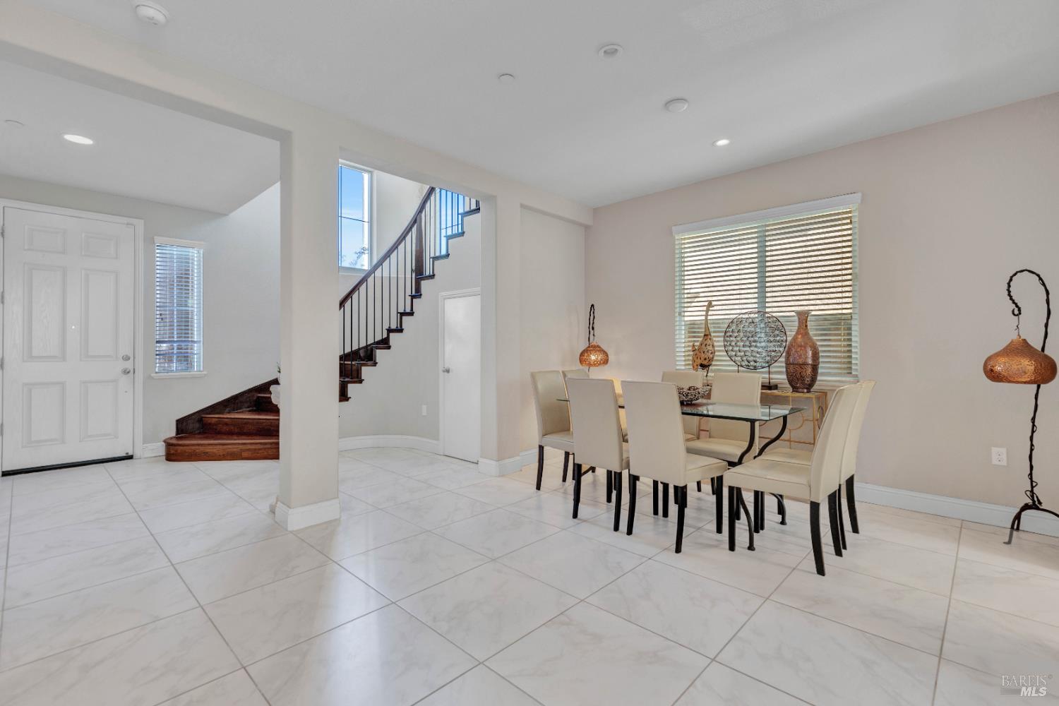 2861 Rio Seco Drive, Bay Point, CA 94565