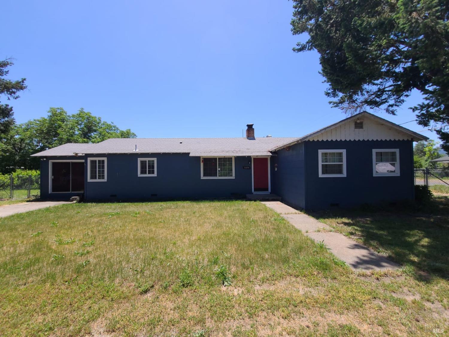 76275 Perry Street — photo