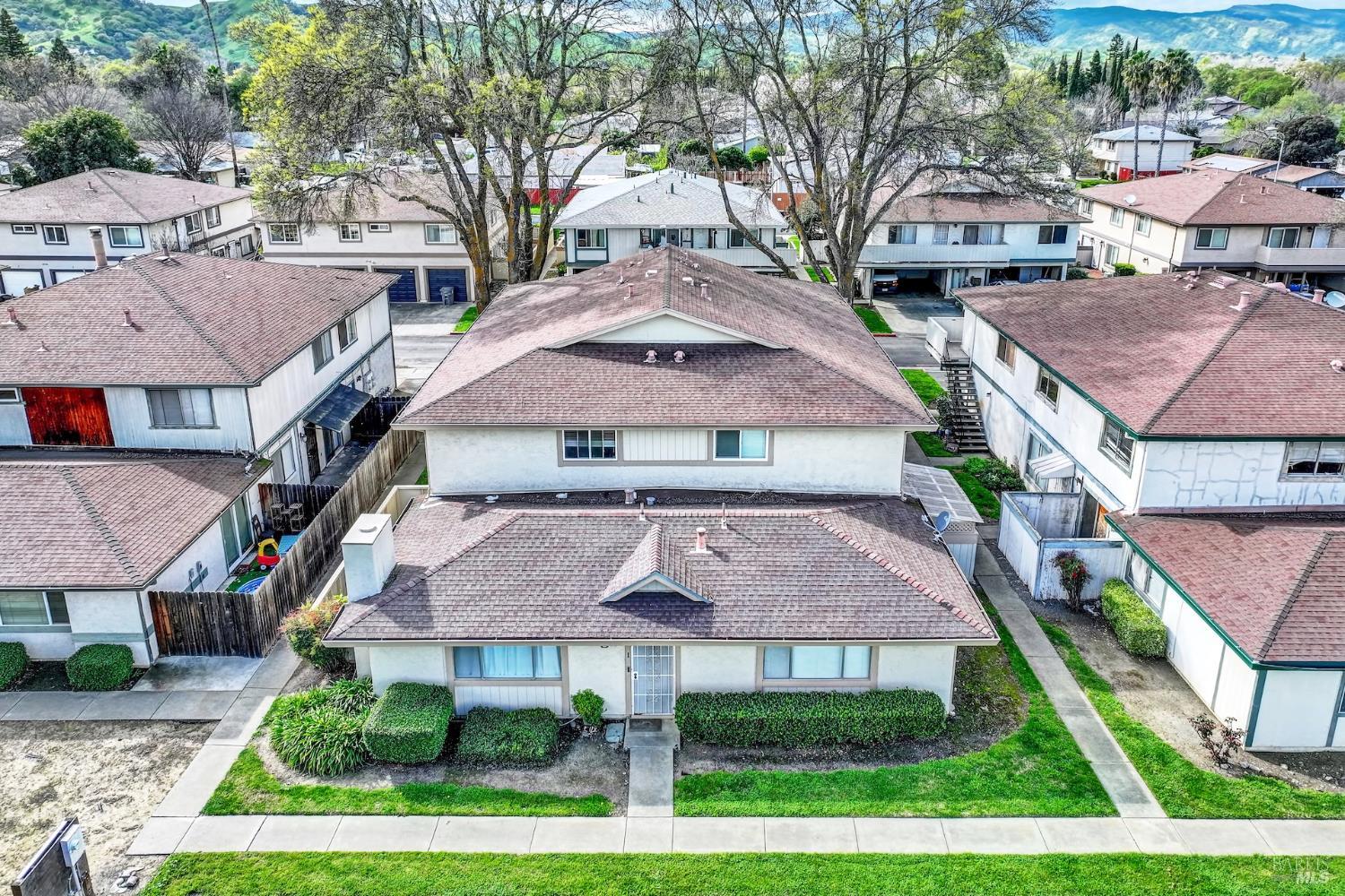 1941 Aletha Lane #4 — photo
