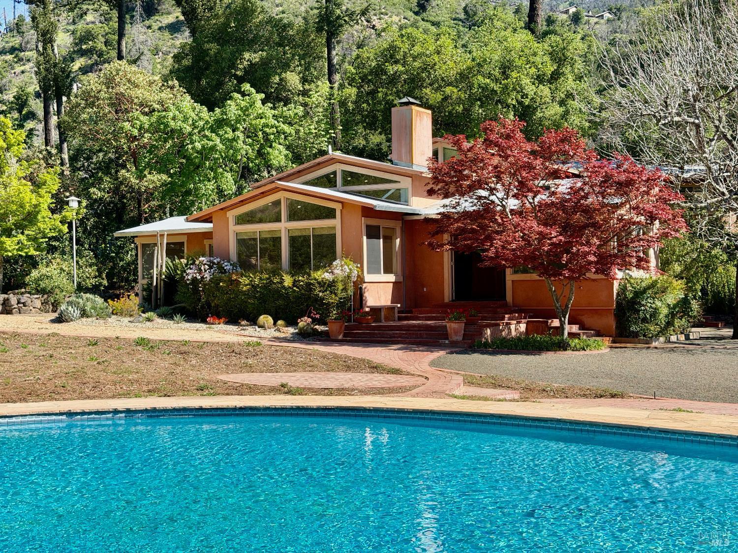 321 Dutch Henry Canyon Road — photo