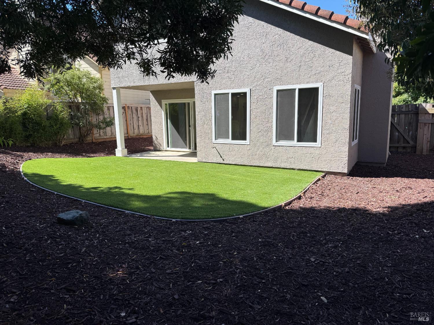 873 Knights Circle, Vallejo, CA 94591 — photo 2