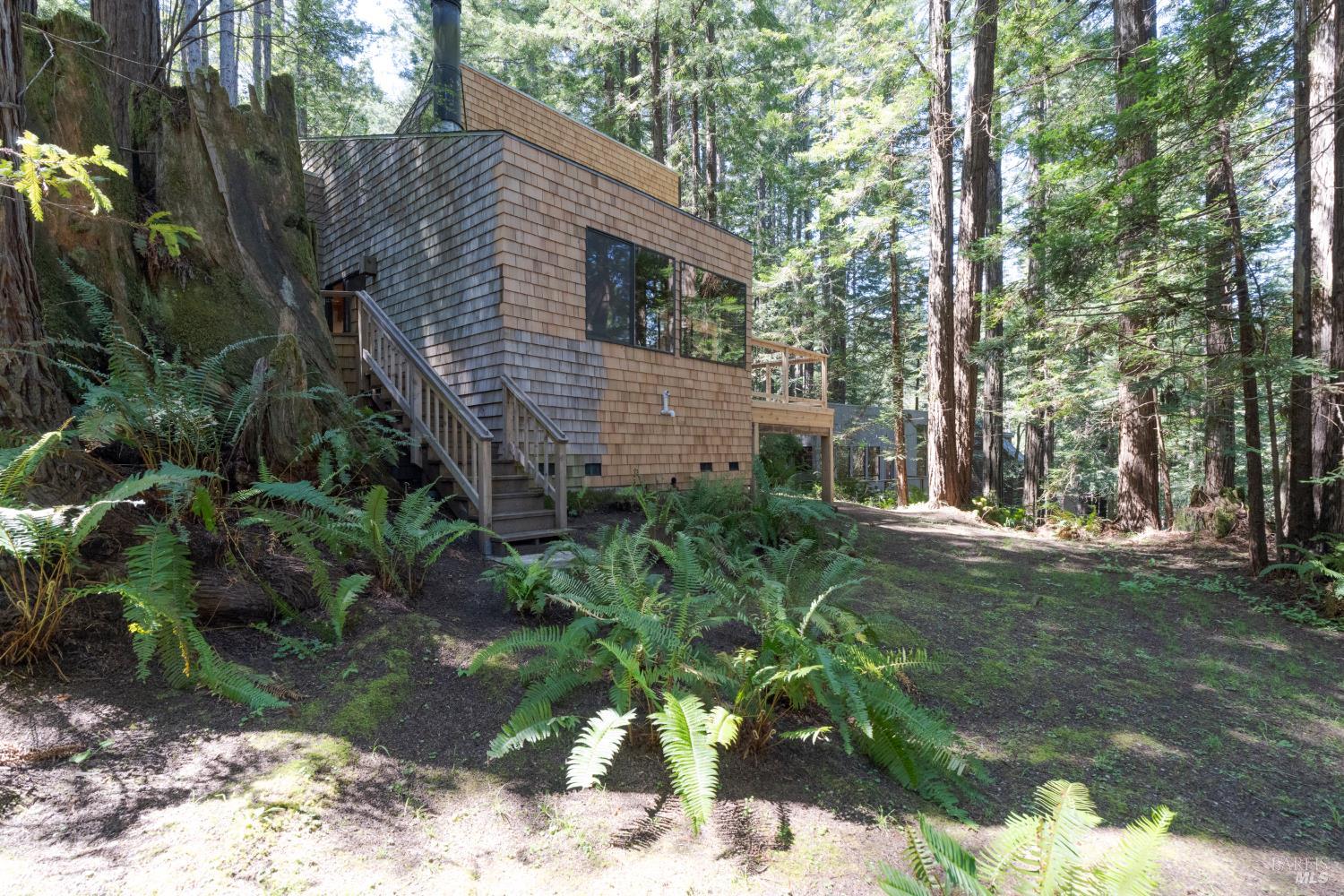 36437 East Ridge Road — photo