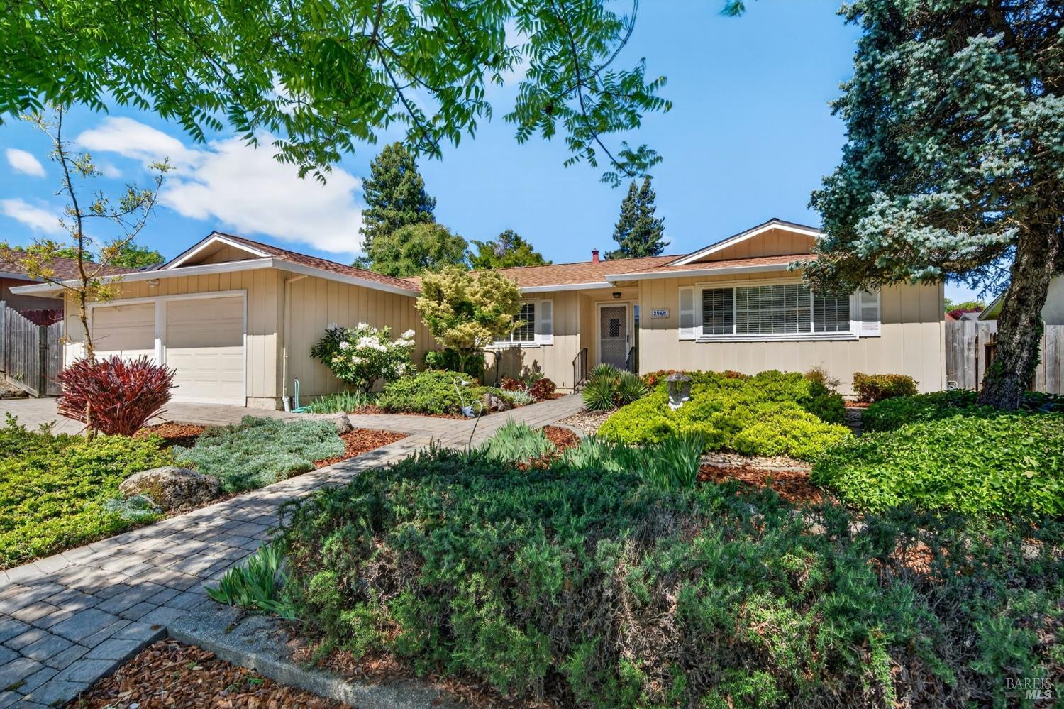 2968 Woodcrest Drive — photo