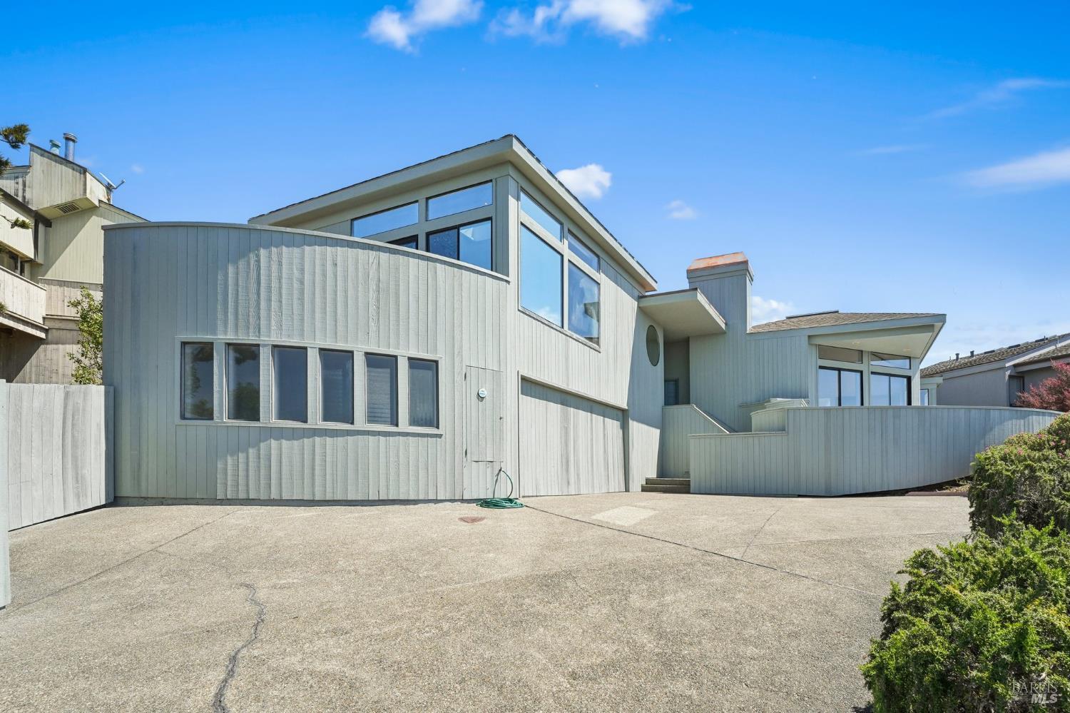 141 Cypress Loop — photo