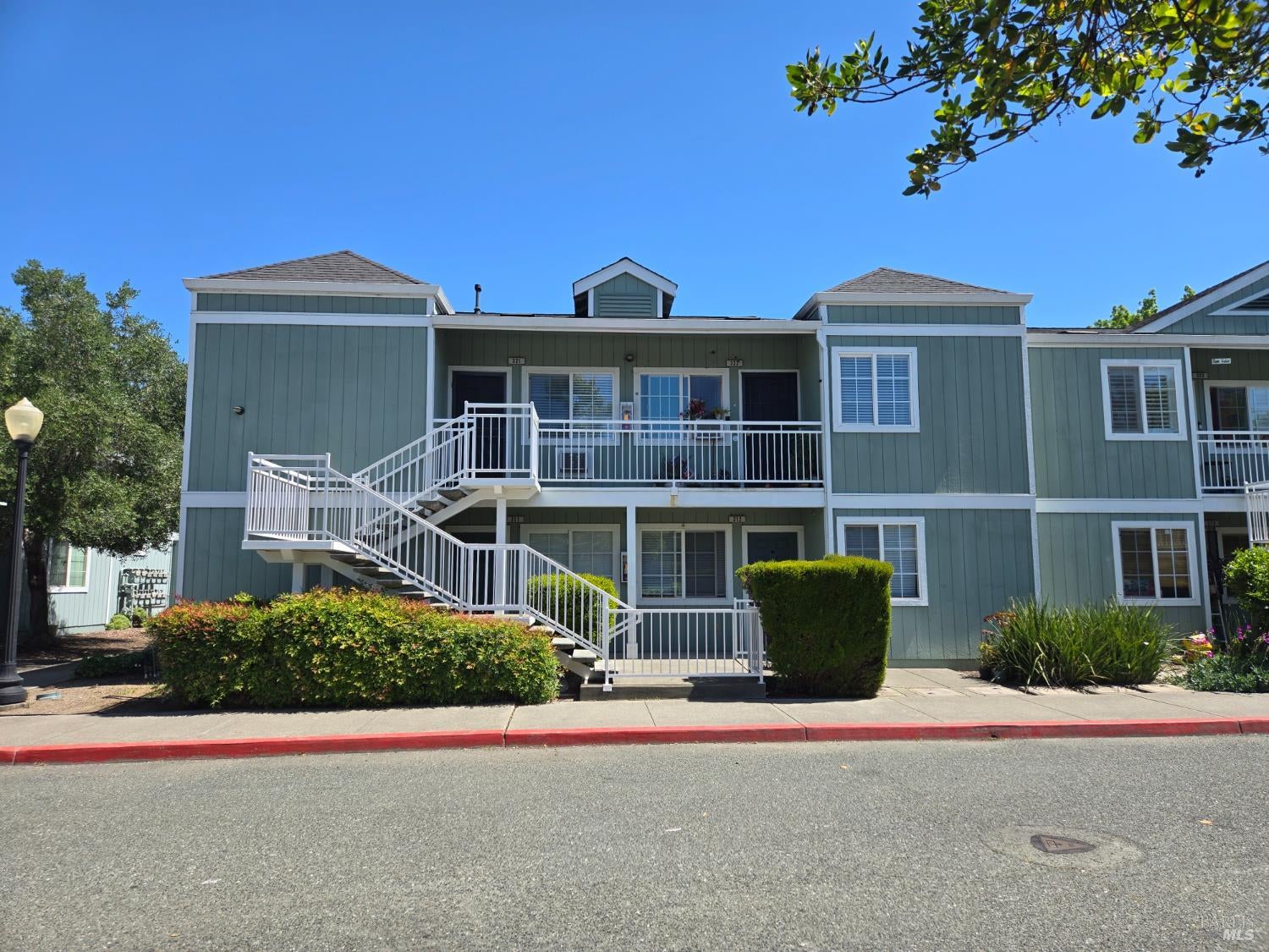 1501 La Esplanada Place #311 — photo