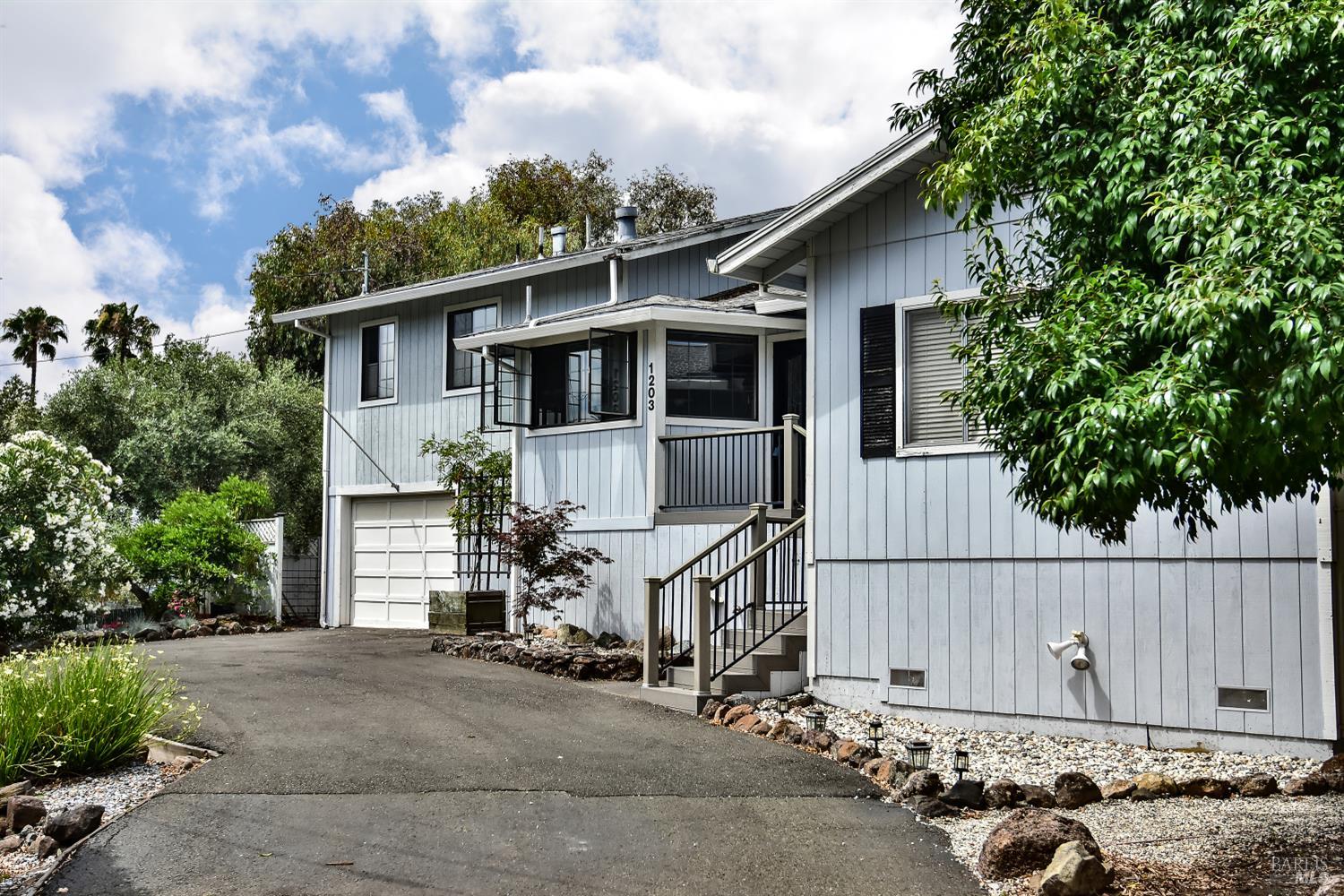 1203 Alberca Road — photo