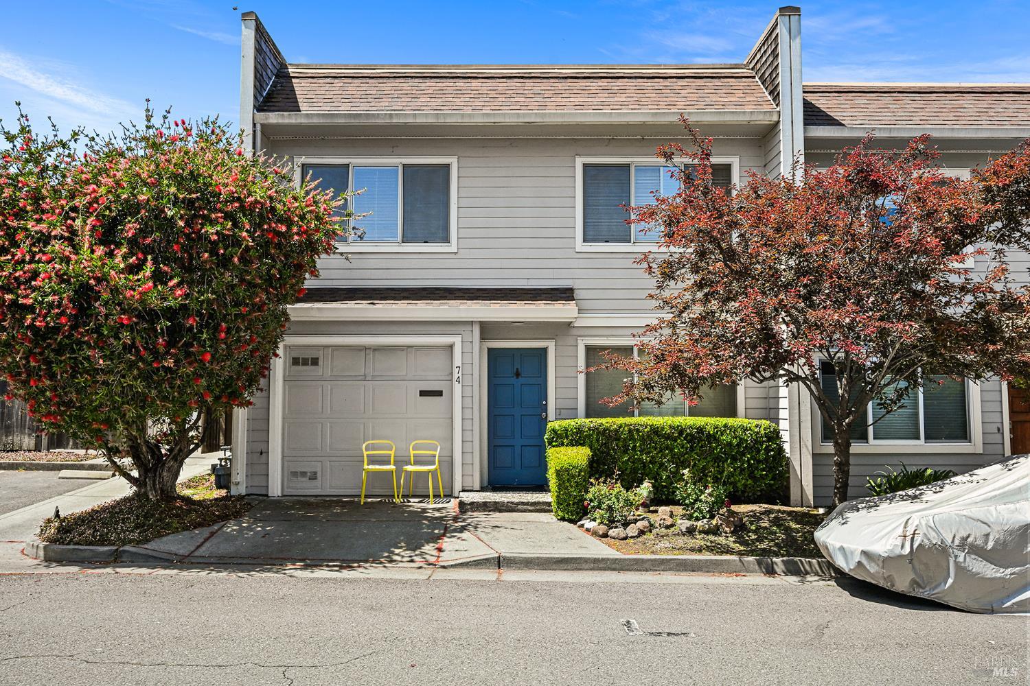 74 Mariner Green Drive — photo