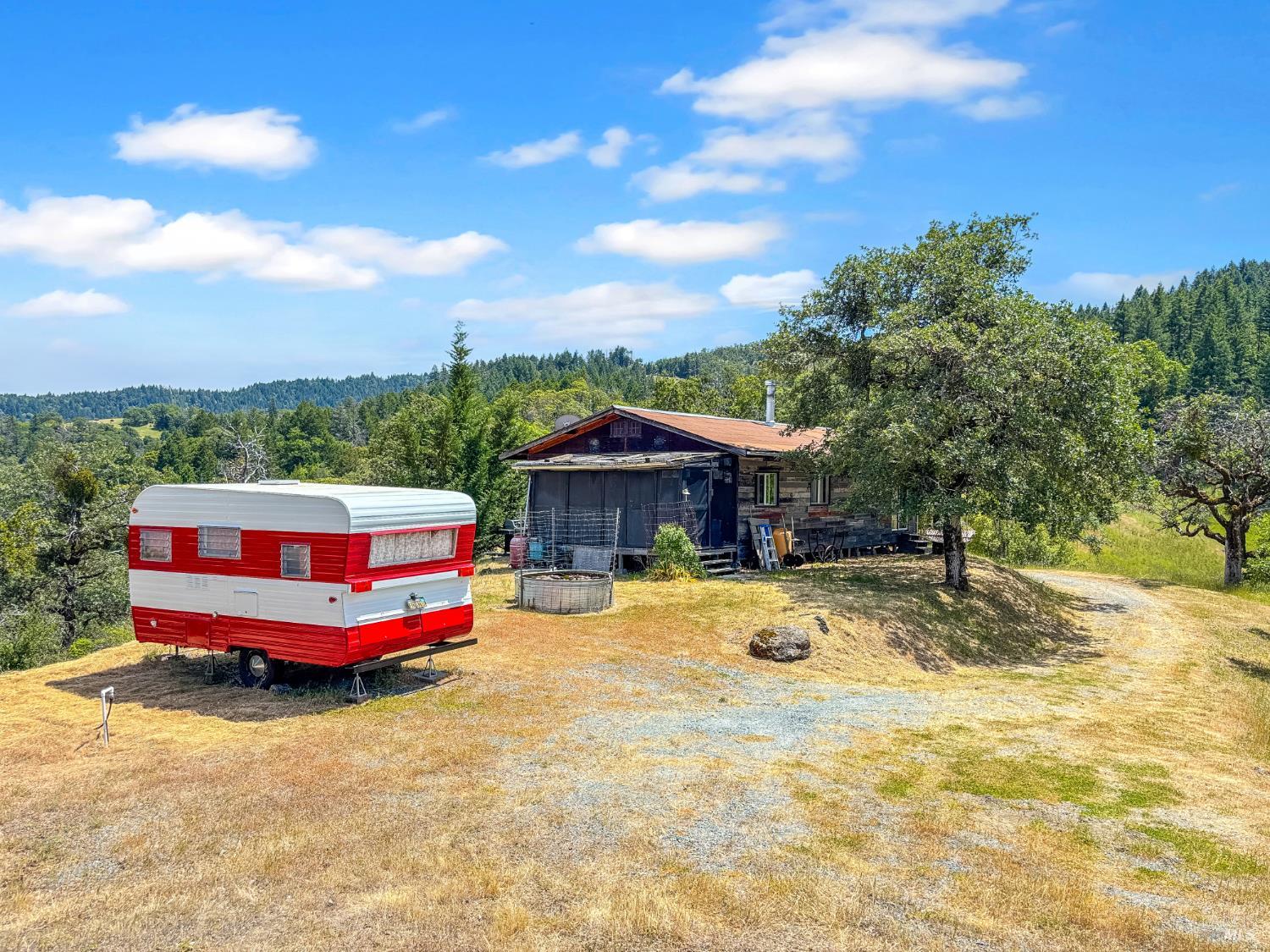 56801 Registered Guest Road — photo