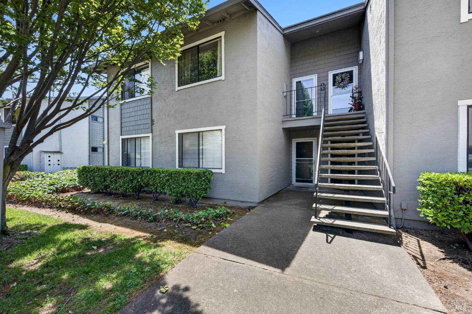 900 Cambridge Drive #84 — photo