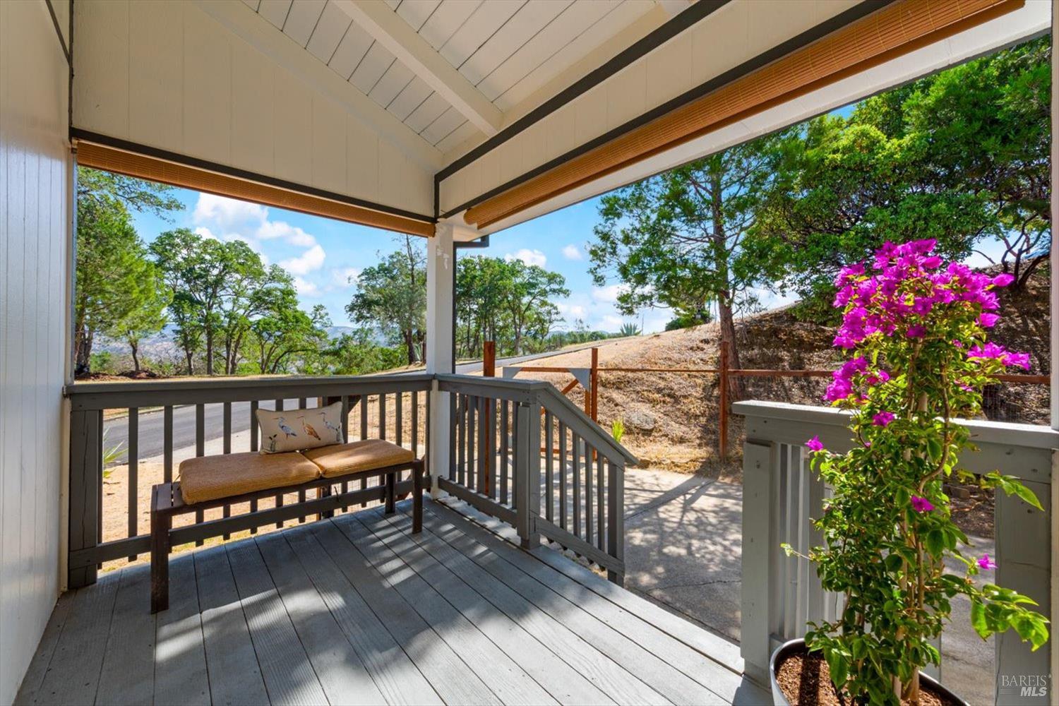1001 Eastridge Drive — photo