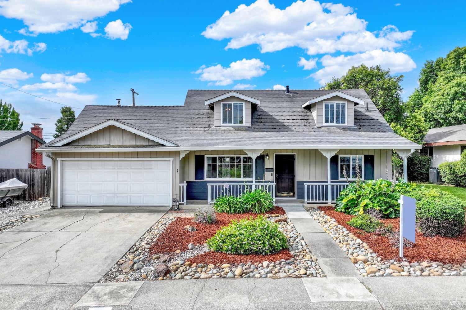 573 Westwood Court — photo