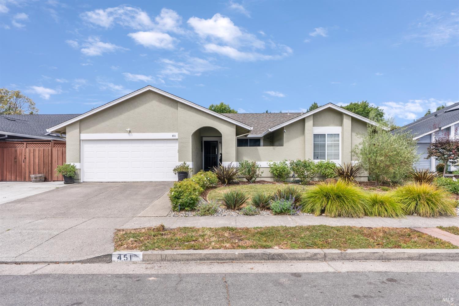 451 Rusty Drive, Santa Rosa, CA 95401